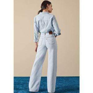 NWT Levi's Ribcage Wide Leg Jeans